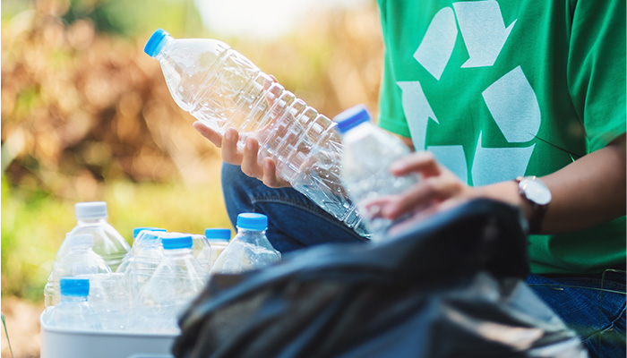 プラスチックをリサイクルしたい！3つの選択肢のメリットとデメリット