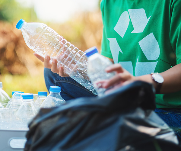 プラスチックをリサイクルしたい！3つの選択肢のメリットとデメリット